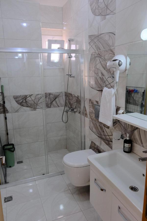 Apart Otel Ozgur Fethiye
